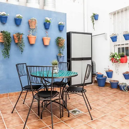 Urbanchicmalaga Historic With Private Patio *